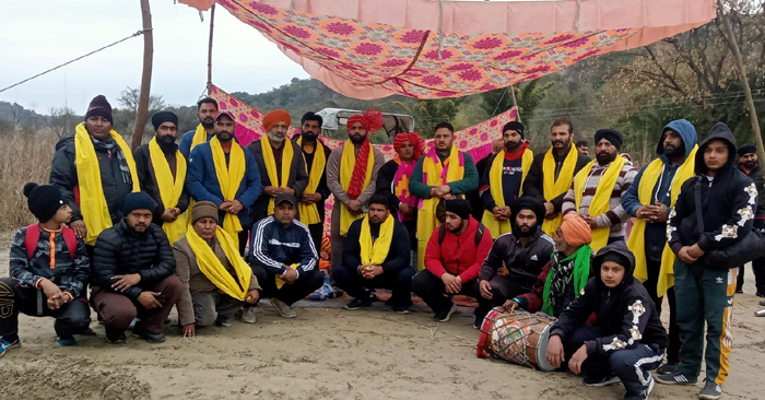 Bobby Badhowal won the wrestling match of Chhinj fair organized in the Maili Darbar of Baba Ji Do Gutan Wala.